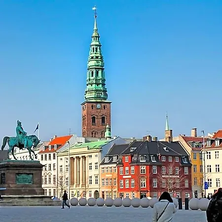 Hotel Stylish 3-br In Cph 3*