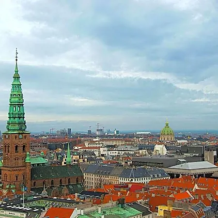 Stylish 3-br In Cph Hotel
